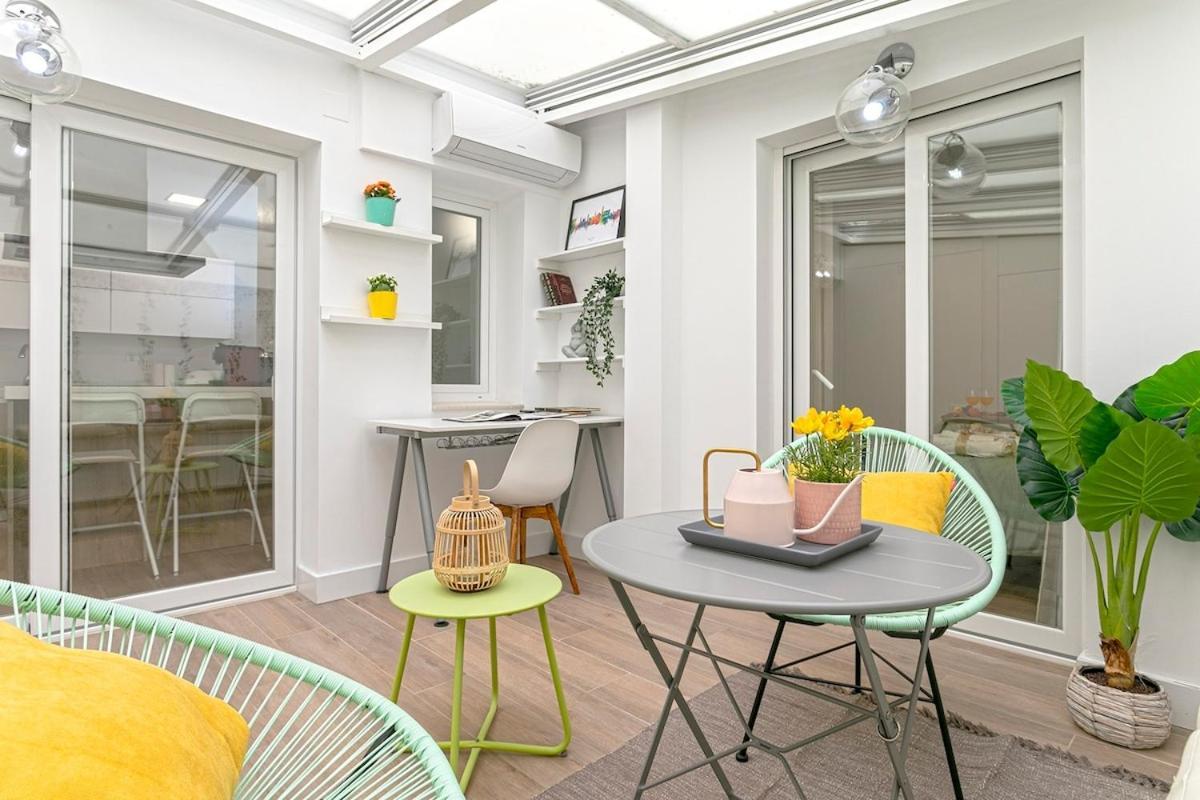 -Malagasunapts-Citycentre Private Patio 외부 사진